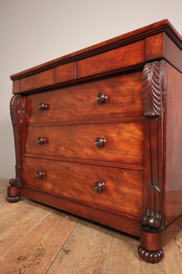 Superb Small William IV Mahogany Chest of Drawers
