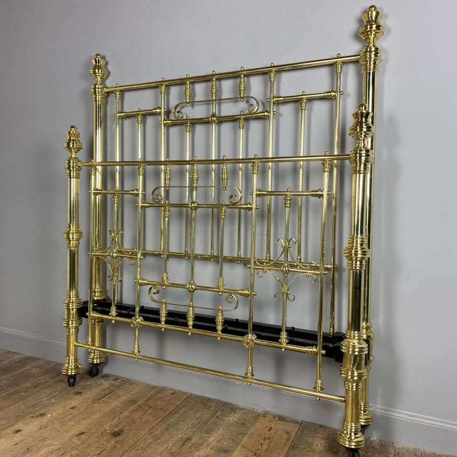 Hoskins & Sewell Double Brass Bed