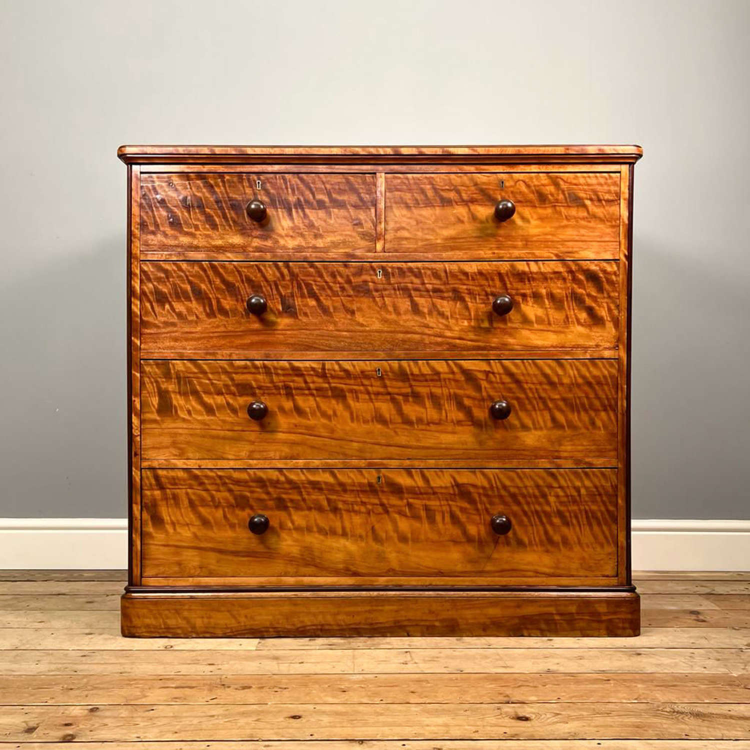 Holland & Sons Country House Chest of Drawers