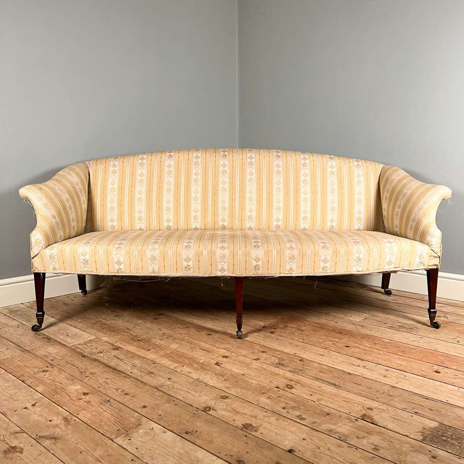 Elegant 18th C Mahogany Sofa