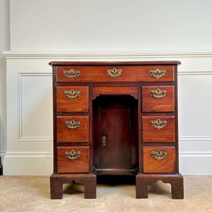 Mid 18th C Mahogany Kneehole Desk