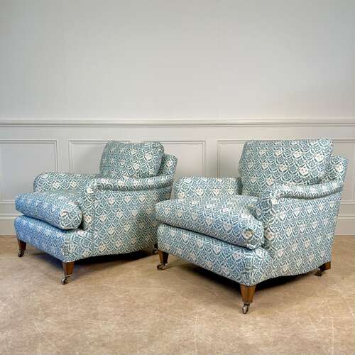 Pair of Howard & Sons Bridgewater Armchairs - Lenygon & Morant