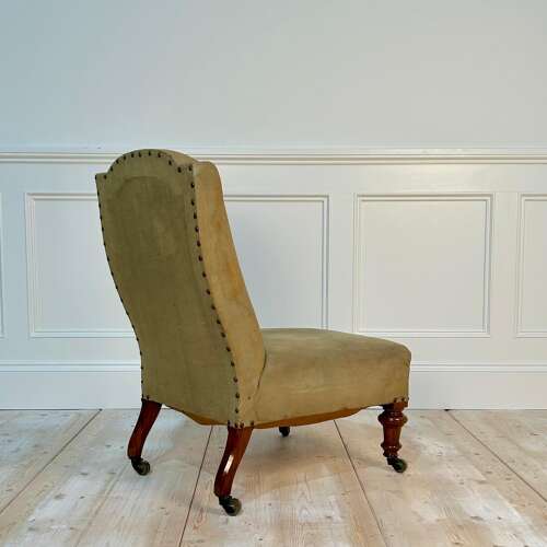 Super Quality 19th C Walnut Slipper Chair